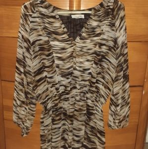 Calvin Klein quater sleeve clouse